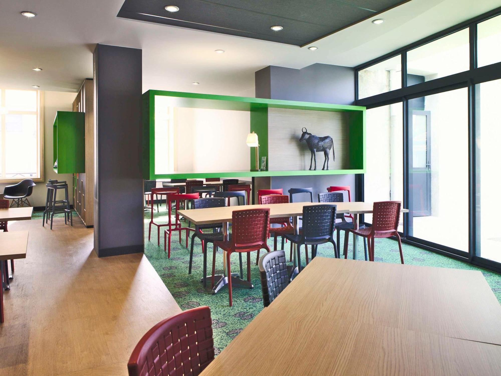 Ibis Styles Moulins Centre Hotel Exterior photo
